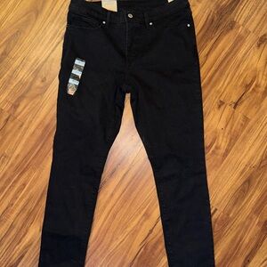 Levi's Women’s 311 Skinny Jeans